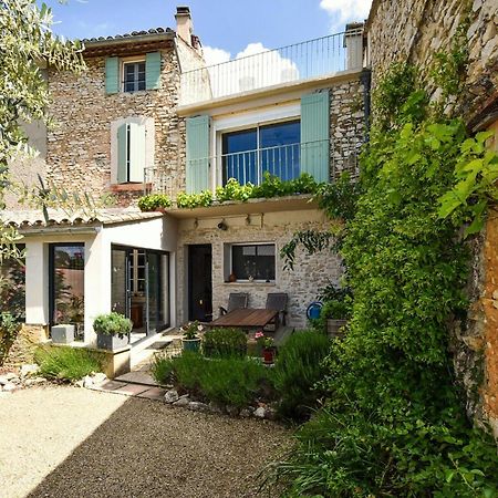 2 Bedroom Gorgeous Home In Villes-Sur-Auzon Экстерьер фото