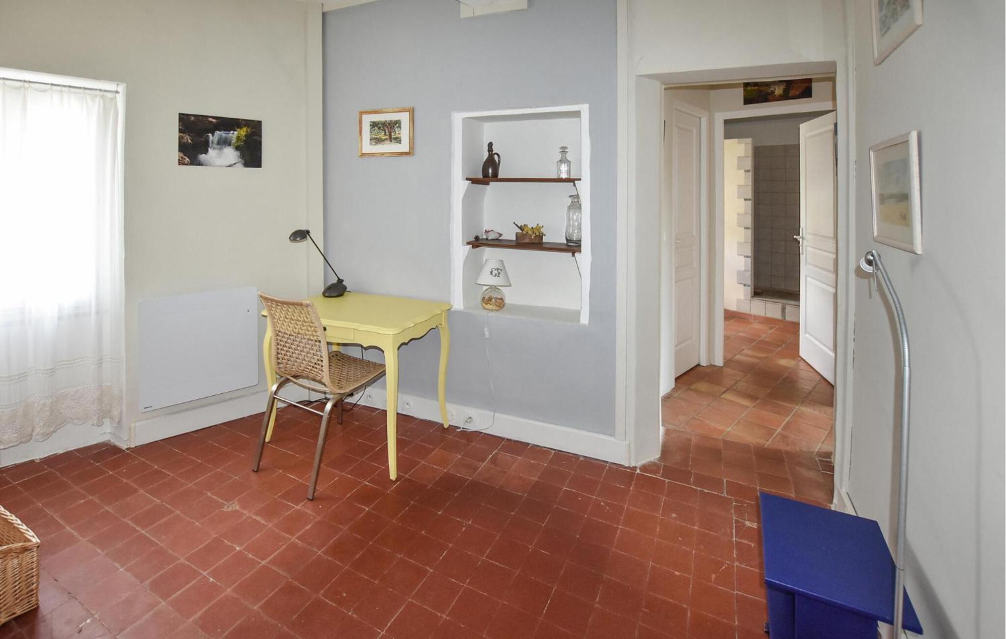 2 Bedroom Gorgeous Home In Villes-Sur-Auzon Экстерьер фото